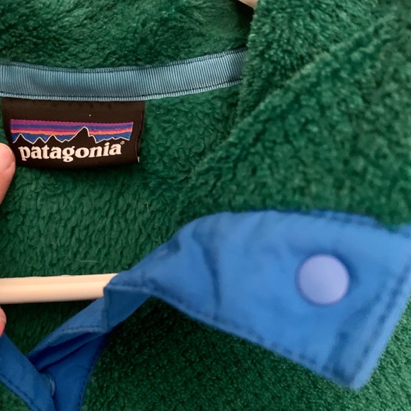 COPY - Patagonia pull over - Picture 2 of 7